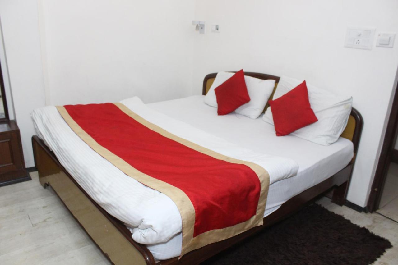 Hotel Dolls Inn Nainital Esterno foto
