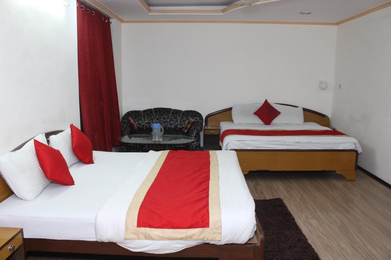 Hotel Dolls Inn Nainital Esterno foto